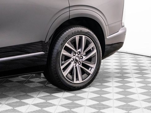 New 2026 Cadillac Vistiq Sport AWD/4WD image 36