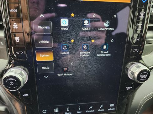 Used 2022 RAM 3500 Limited AWD/4WD image 74