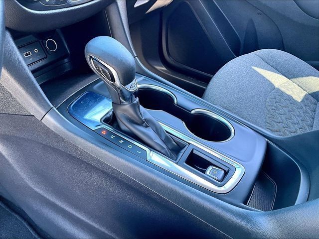 Used 2024 Chevrolet Equinox LT FWD image 20