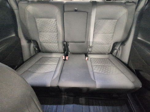 Used 2018 Chevrolet Equinox LT FWD image 23
