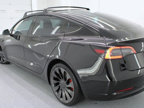 Used 2021 Tesla Model 3 Performance image 16