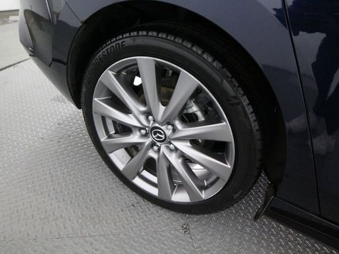Used 2019 MAZDA MAZDA3 Sedan w/ Preferred Package FWD image 60