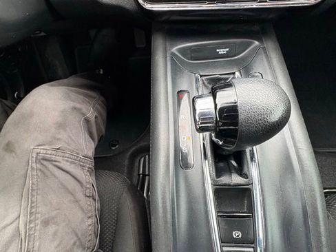 Used 2018 Honda HR-V EX image 20