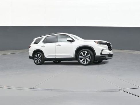 Used 2025 Honda Pilot Touring image 51