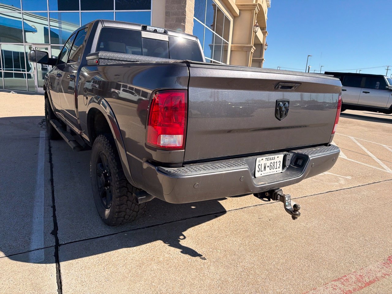 Used 2018 RAM 2500 Lone Star w/ Sport Appearance Group AWD/4WD image 14