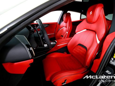 Used 2026 Ferrari Purosangue AWD/4WD image 11