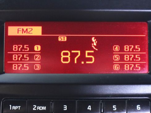 Used 2015 Kia Optima LX FWD image 16