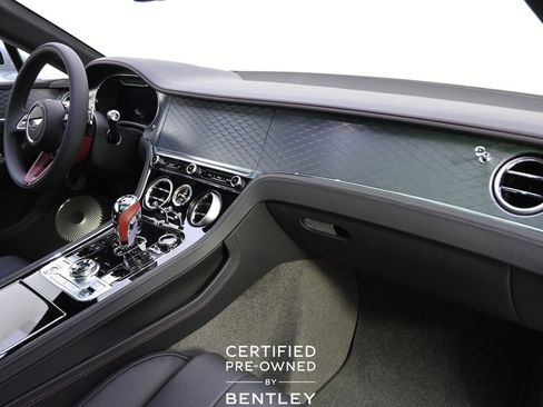 Used 2024 Bentley Continental GT image 15