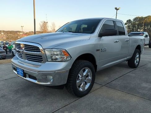 Used 2016 RAM 1500 Big Horn image 3