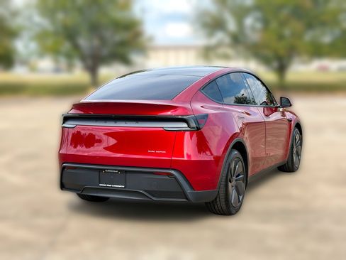 Used 2026 Tesla Model Y Long Range AWD/4WD image 13