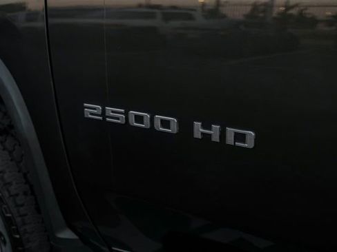 Used 2020 Chevrolet Silverado 2500 High Country w/ Z71 Off-Road Package image 18