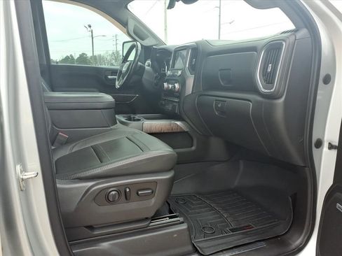 Used 2020 GMC Sierra 3500 Denali w/ Denali Ultimate Package image 12