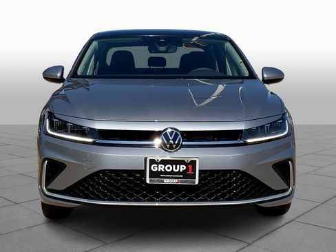 New 2026 Volkswagen Jetta SE FWD image 3