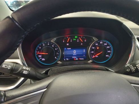 Used 2021 Chevrolet Equinox LT image 6