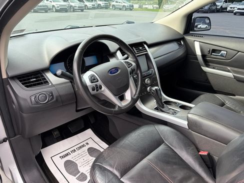 Used 2014 Ford Edge SEL w/ Equipment Group 205A AWD/4WD image 8