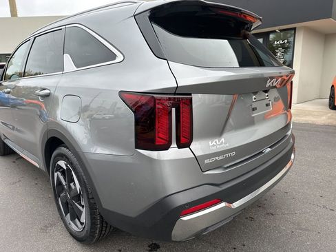 New 2026 Kia Sorento EX AWD/4WD image 9