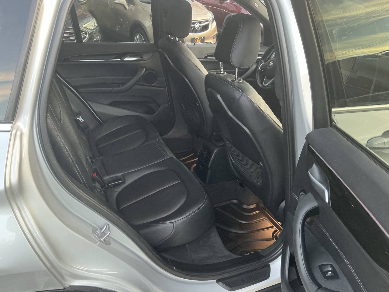 Used 2019 BMW X1 xDrive28i w/ Convenience Package AWD/4WD image 29