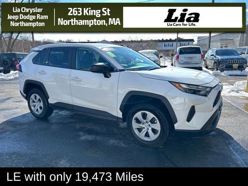 Used 2025 Toyota RAV4 LE image 1