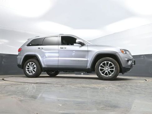 Used 2015 Jeep Grand Cherokee Limited w/ Trailer Tow Group IV image 51