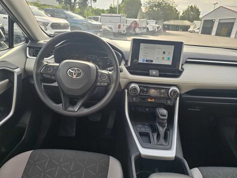 Certified 2025 Toyota RAV4 XLE FWD image 18