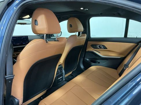 Certified 2025 BMW 330i Sedan w/ M Sport Package RWD image 25