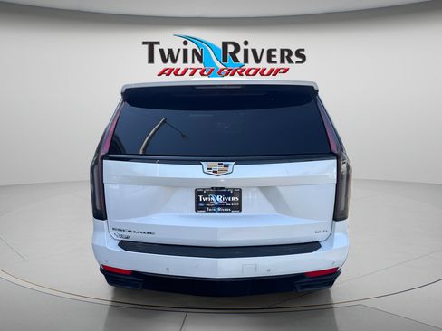 Used 2021 Cadillac Escalade Sport w/ Driver Assist Tech Package AWD/4WD image 3