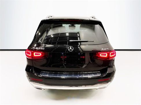 Certified 2021 Mercedes-Benz GLB 250 4MATIC image 6