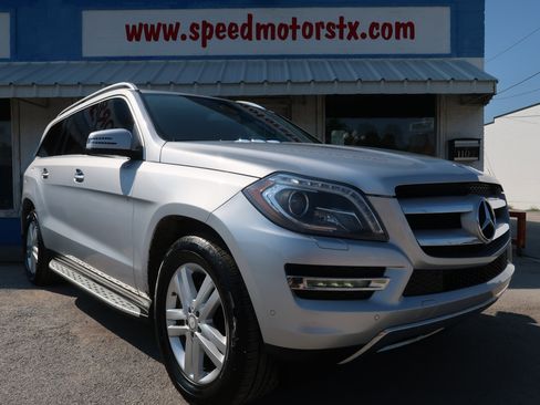 Used 2014 Mercedes-Benz GL 350 BlueTEC 4MATIC image 6