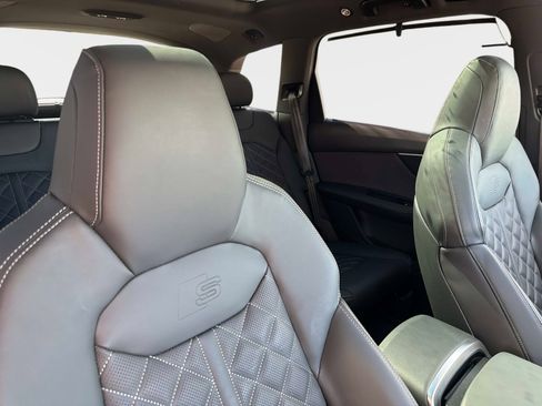 Used 2025 Audi SQ7 Premium Plus image 23