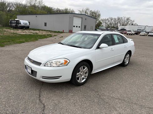 Used 2015 Chevrolet Impala LT w/ LT Sunroof Package FWD image 1