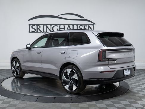 New 2026 Volvo EX90 Ultra AWD/4WD image 7