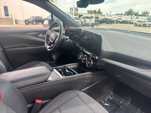 Used 2024 Chevrolet Blazer EV RS AWD/4WD image 14