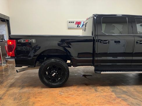 Used 2021 Ford F250 Lariat w/ Lariat Value Package image 11