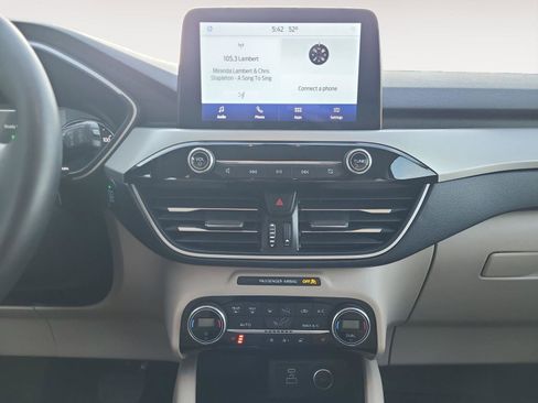 Used 2021 Ford Escape SEL image 14