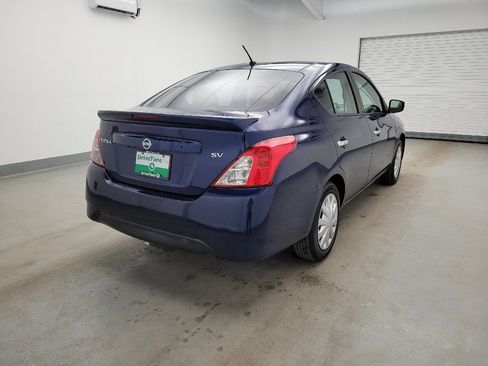 Used 2019 Nissan Versa SV image 9