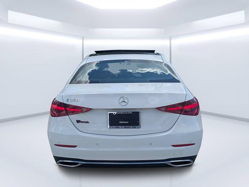 Used 2024 Mercedes-Benz C 300 Sedan image 4