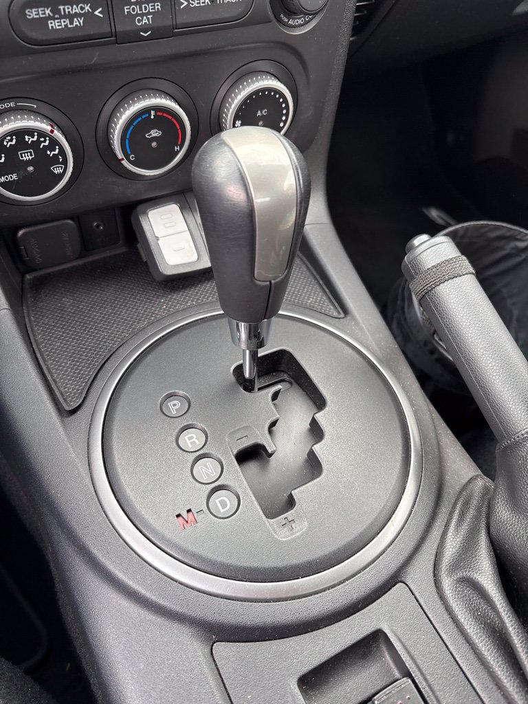 Used 2012 MAZDA MX-5 Miata Touring RWD image 11