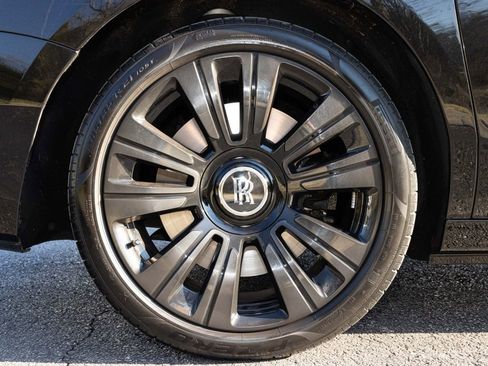 Certified 2021 Rolls-Royce Ghost Extended Wheelbase image 97