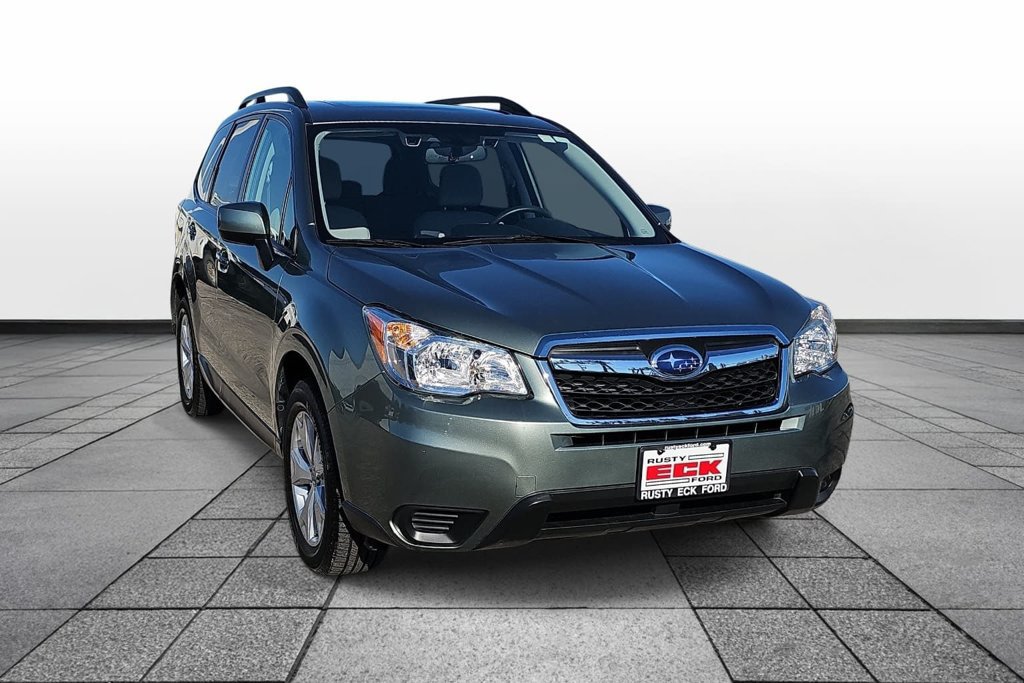 Used 2015 Subaru Forester 2.5i Premium AWD/4WD image 3