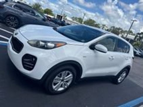 Used 2017 Kia Sportage LX AWD/4WD image 1