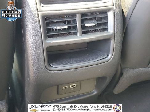 Certified 2023 Cadillac XT5 Sportv w/ LPO, Floor Liner Package AWD/4WD image 23
