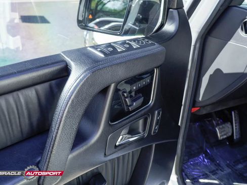 Used 2018 Mercedes-Benz G 63 AMG 4MATIC w/ Night Package image 16