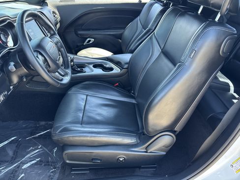Used 2019 Dodge Challenger SXT w/ Plus Package RWD image 18