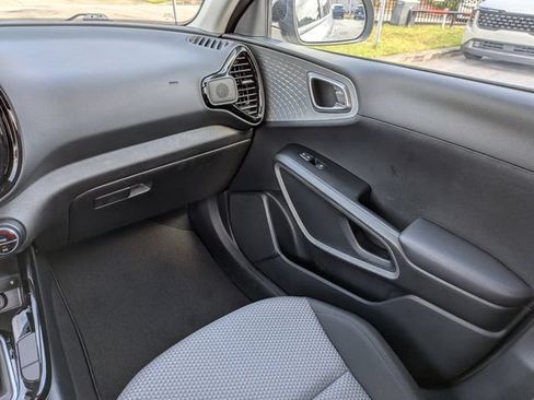 Certified 2024 Kia Soul S FWD image 18