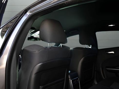 Used 2019 Dodge Charger R/T image 48