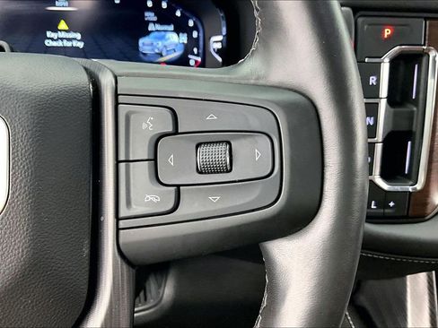 Used 2023 GMC Yukon Denali Ultimate image 19