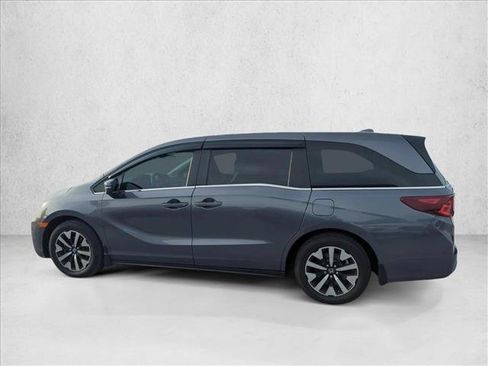 Used 2025 Honda Odyssey EX-L image 5