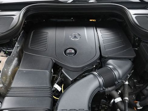 Used 2025 Mercedes-Benz GLE 350 4MATIC image 31