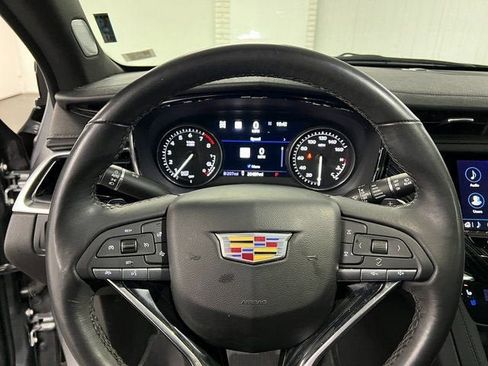 Certified 2024 Cadillac XT6 Premium Luxury w/ Technology Package image 15