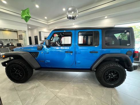 Used 2023 Jeep Wrangler Unlimited Rubicon 4xe image 5